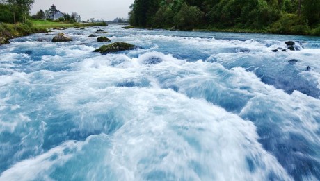 �����ֻ����ر�ETF���վ�����7.5����Ԫ����ʮ�·�������ǿ����